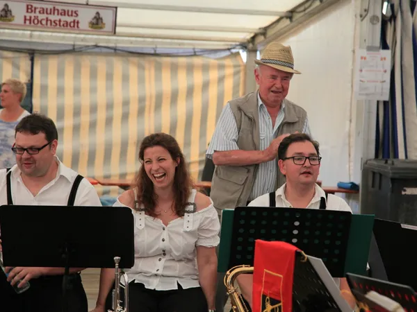 Kirchweih 2016 – Klatschender Gast