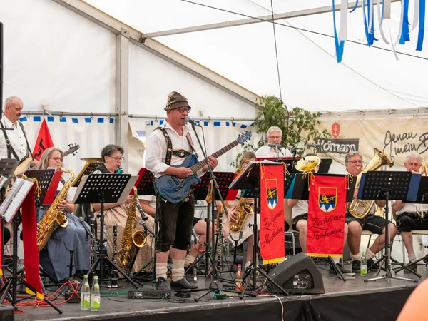 Zeckerner Kerwa 2024 – Zeckerner Musikanten